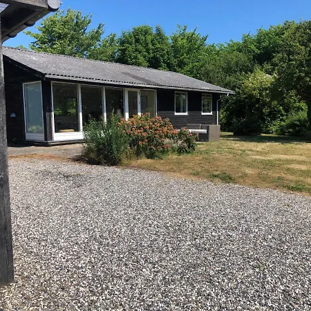 Nyaraló Beach House *
